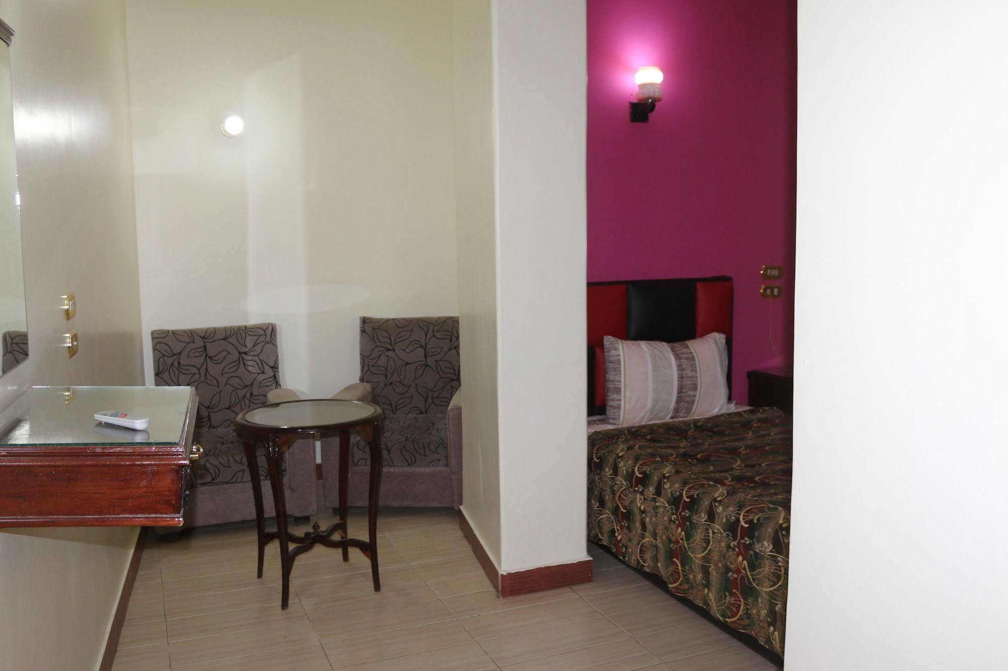 Nuba Nile Hotel Assuan Exterior foto